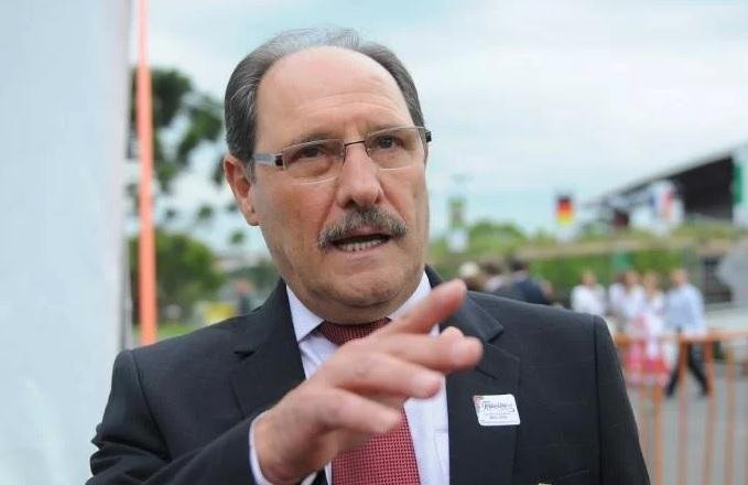 Sartori deve deixar Piratini em julho para disputar reelei&ccedil;&atilde;o