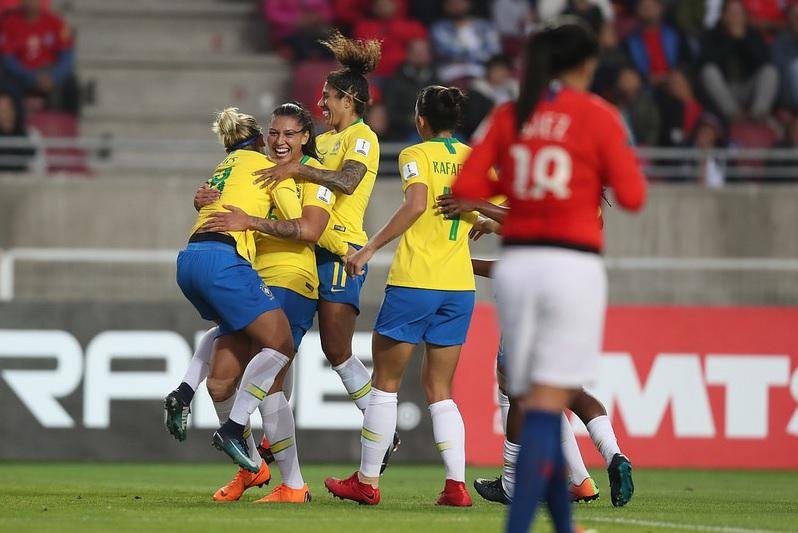 Vit&oacute;ria por 3 a 1 foi a mais complicada do torneio at&eacute; aqui