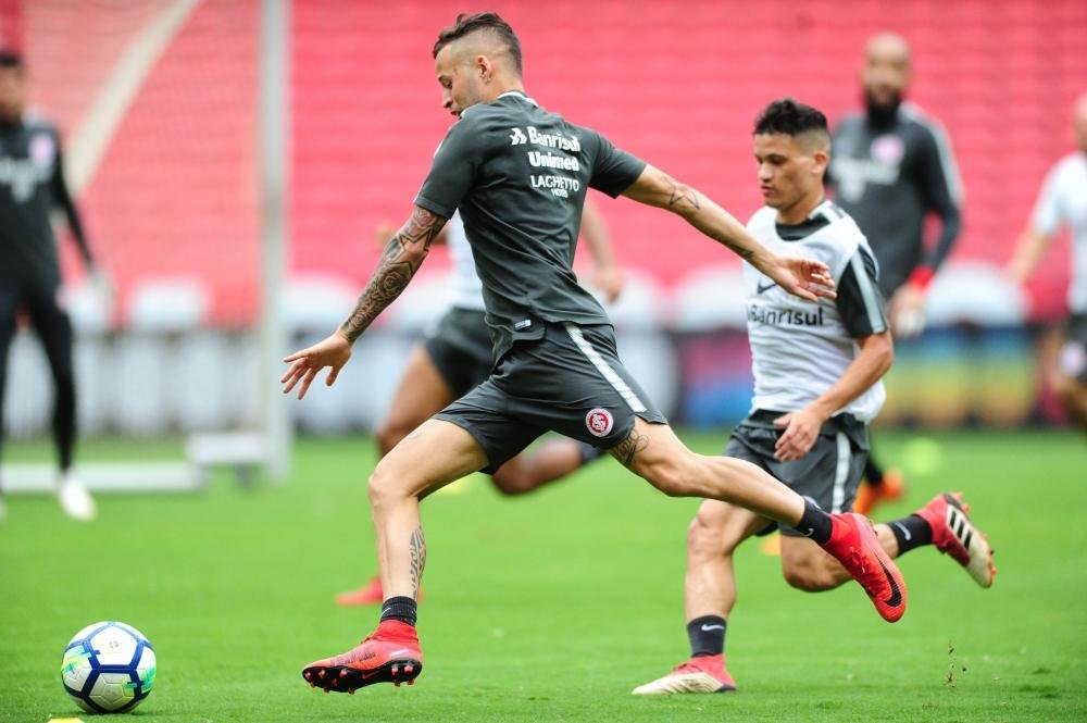 Nico L&oacute;pez almeja sequ&ecirc;ncia no Inter, mas ir&aacute; enfrentar concorr&ecirc;ncia 