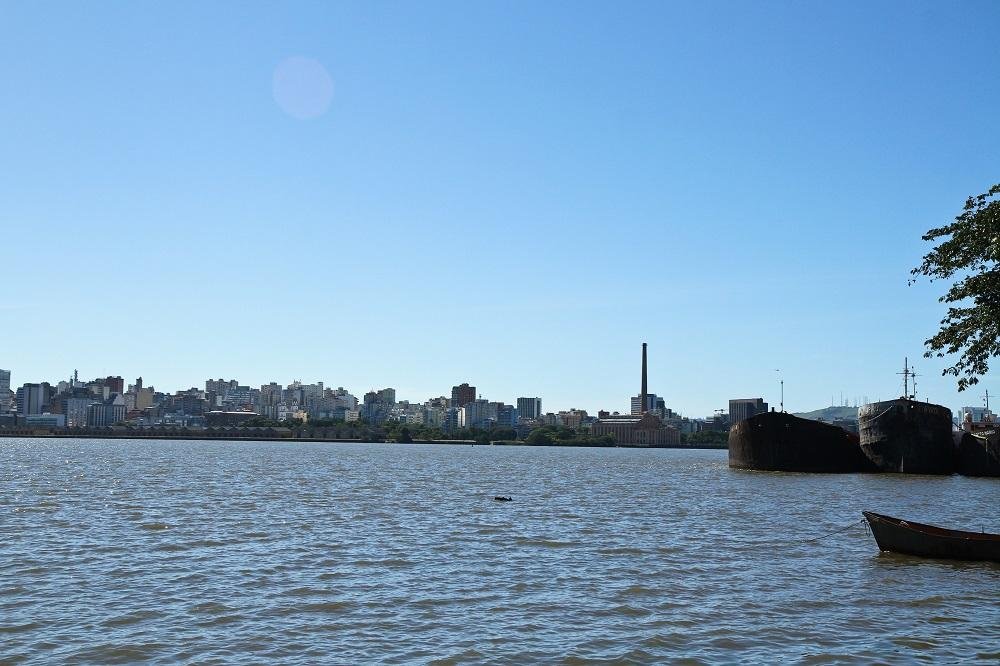 Porto Alegre deve ter tempo aberto e com muito sol nesta quarta-feira