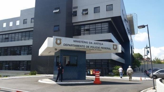 Comiss&atilde;o do Senado vai pedir, em relat&oacute;rio, que Lula tenha acesso a mais visitas
