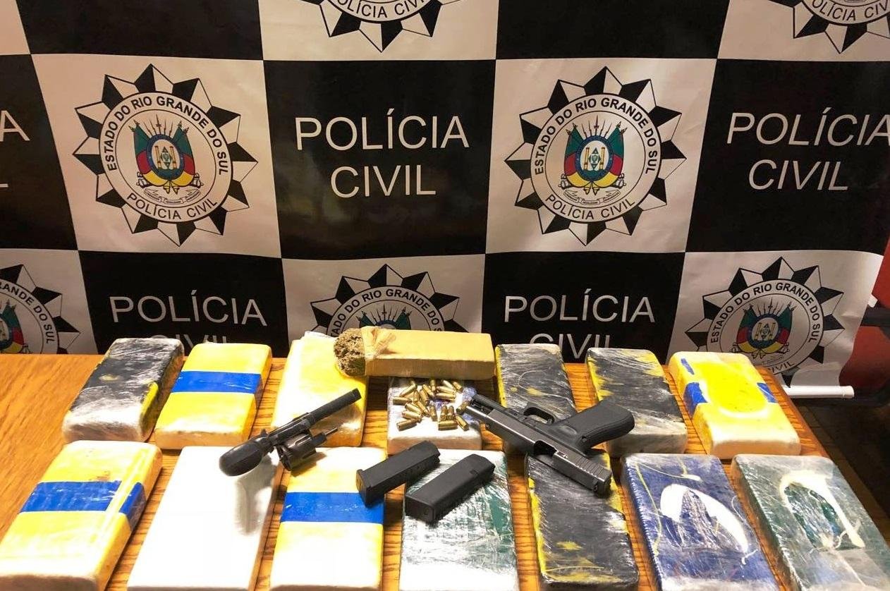 Propriet&aacute;rio de mercado &eacute; preso com 15 quilos de coca&iacute;na pura em Porto Alegre 