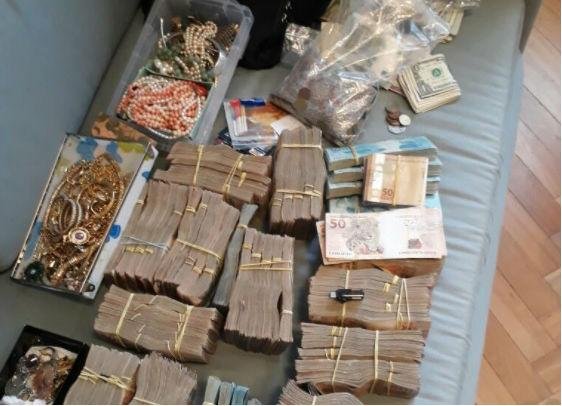 PF investiga fraudes em fundos de investimento em Porto Alegre e RJ	