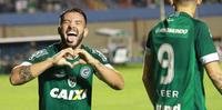 Goiás derrota o Avaí e garante vaga nas oitavas da Copa do Brasil 