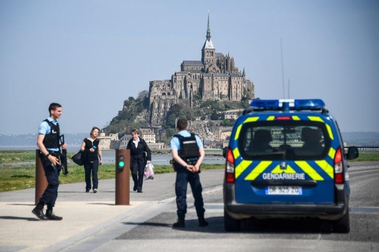 Monte Saint-Michel &eacute; um dos locais tur&iacute;sticos mais visitados da Fran&ccedil;a
