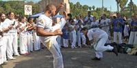 Atividade na Redenção destaca a prática da capoeira