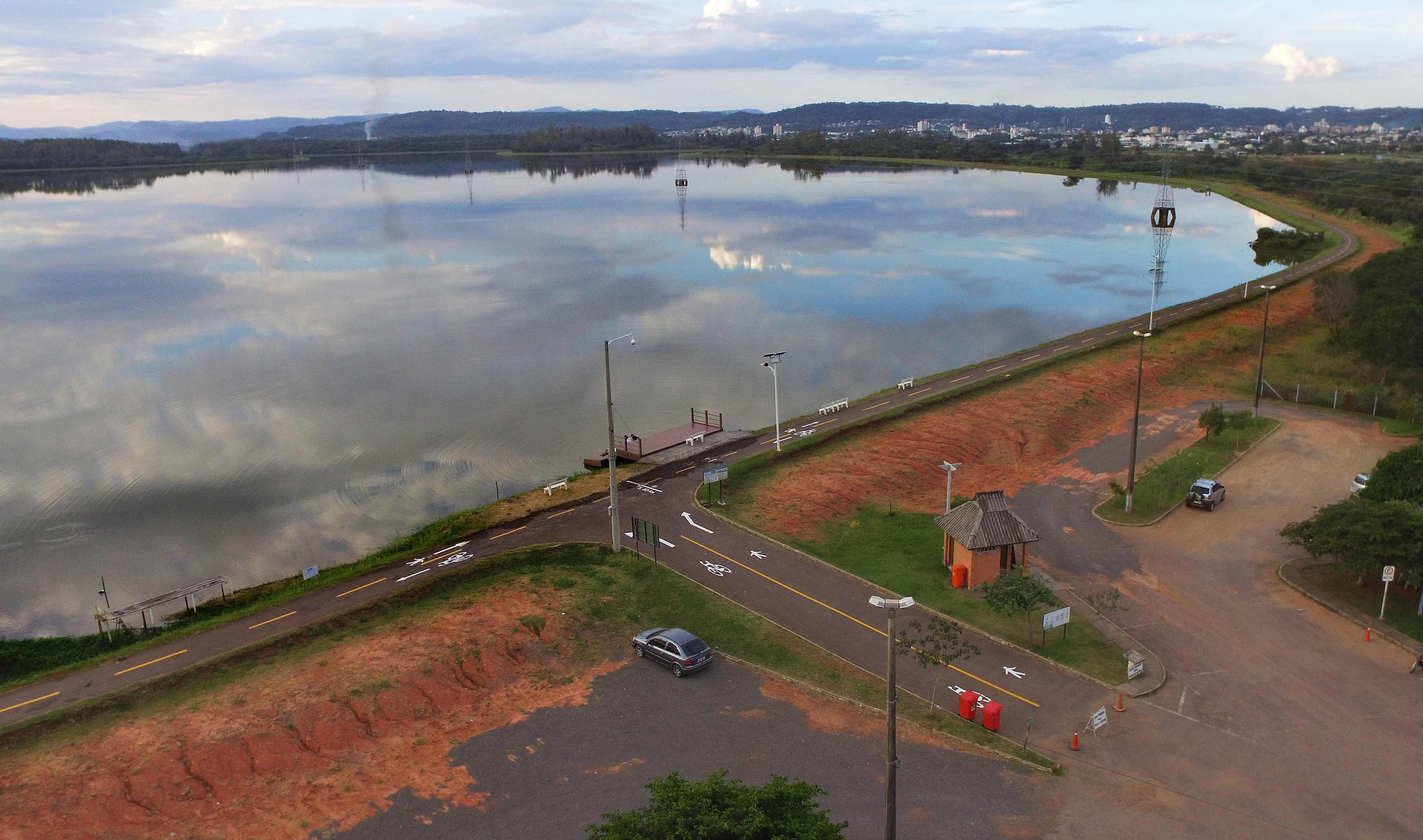 Munic&iacute;pio investir&aacute; R$ 10,6 milh&otilde;es em estruturas no entorno do lago Dourado