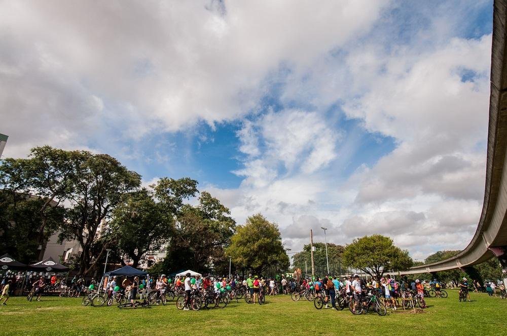Porto Alegre ter&aacute; tempo seco com sol e nuvens nesta ter&ccedil;a-feira