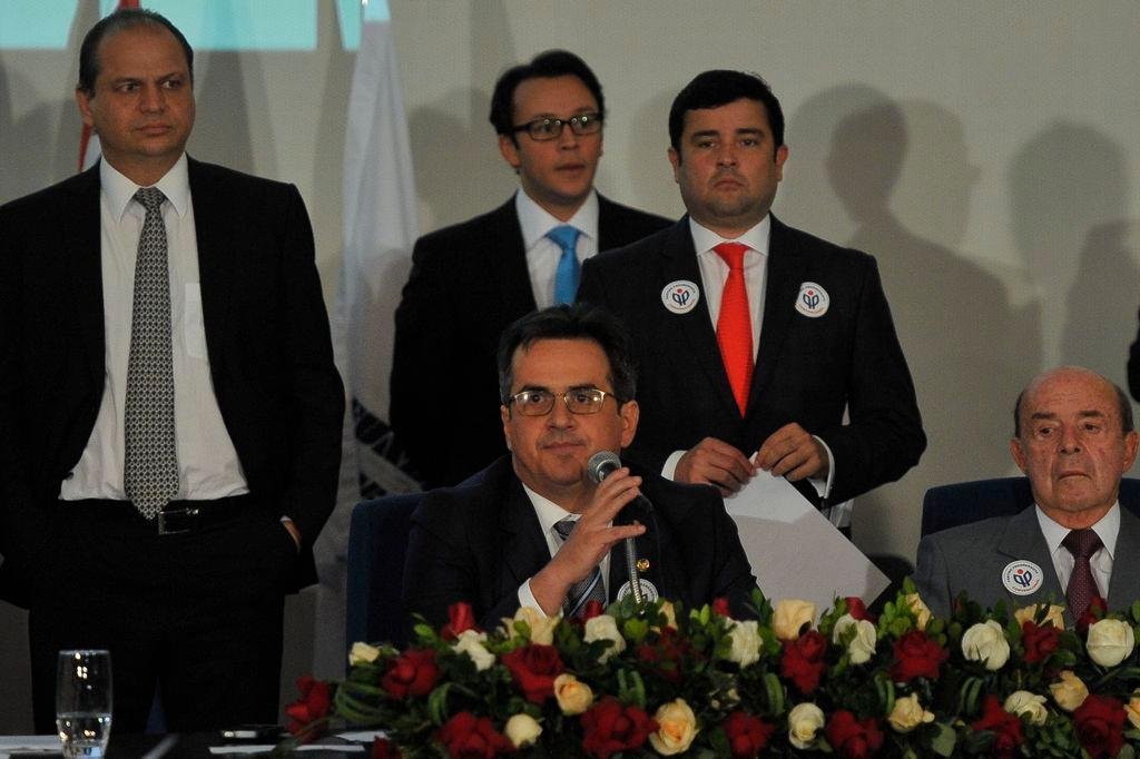 Ciro Nogueira informou que ficaria ausente do Pa&iacute;s entre os dias 20 e 26 de abril