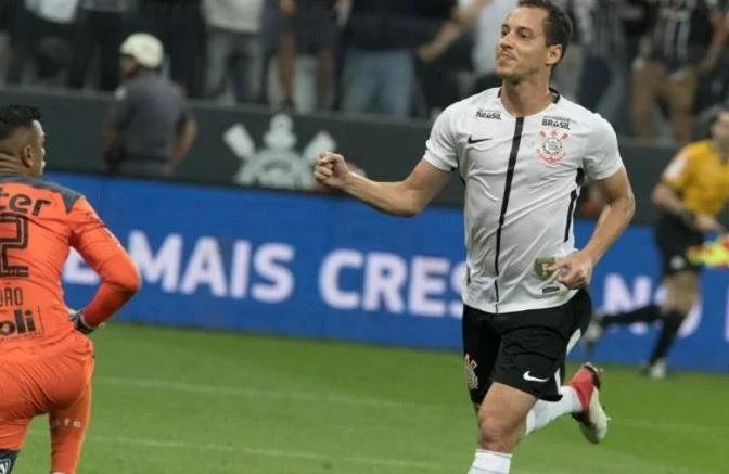 Corinthians reencontra o Vit&oacute;ria pela Copa do Brasil