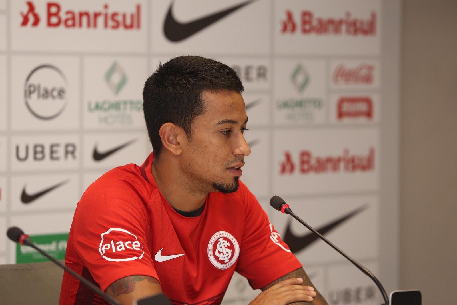Nome de Lucca aparece no BID da CBF e atacante pode atuar contra o Cruzeiro