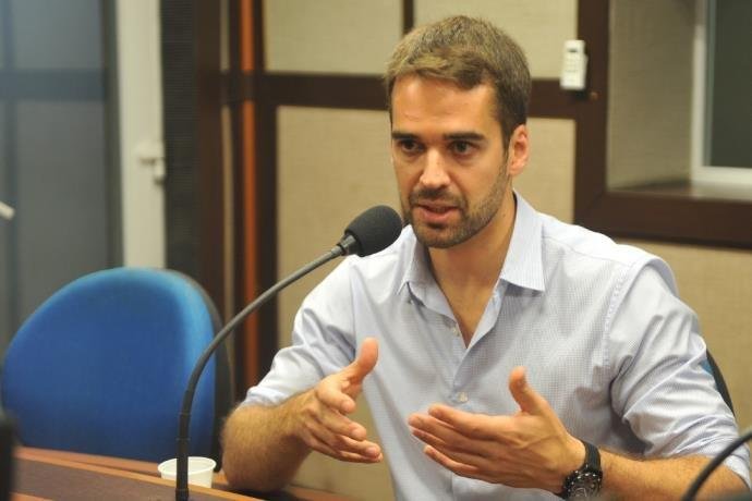 Para pr&eacute;-candidato ao governo do Estado, votar plebiscito com as elei&ccedil;&otilde;es pode confundir a popula&ccedil;&atilde;o 
