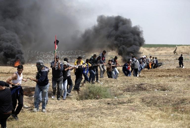 Milhares de palestinos se re&uacute;nem em Gaza toda sexta-feira para revindicar direito de regresso &agrave;s terras