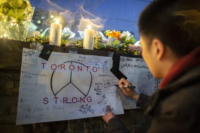 Pol&iacute;cia conta oito mulheres entre as dez v&iacute;timas de atropelador de Toronto