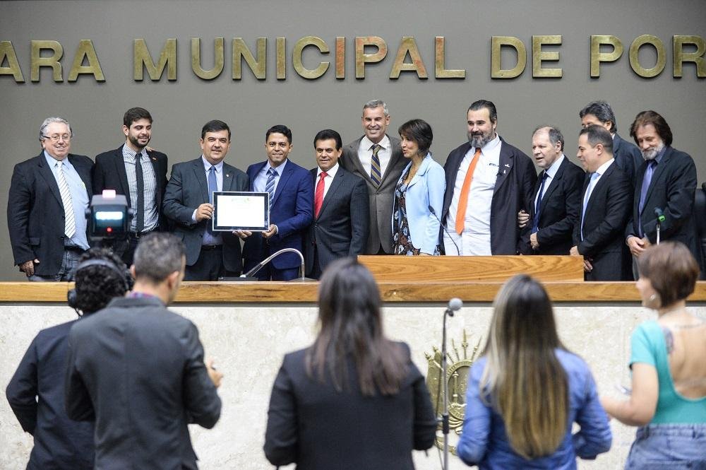 For&ccedil;a Jovem apresentou os trabalhos realizados com jovens e recebeu homenagem na C&acirc;mara