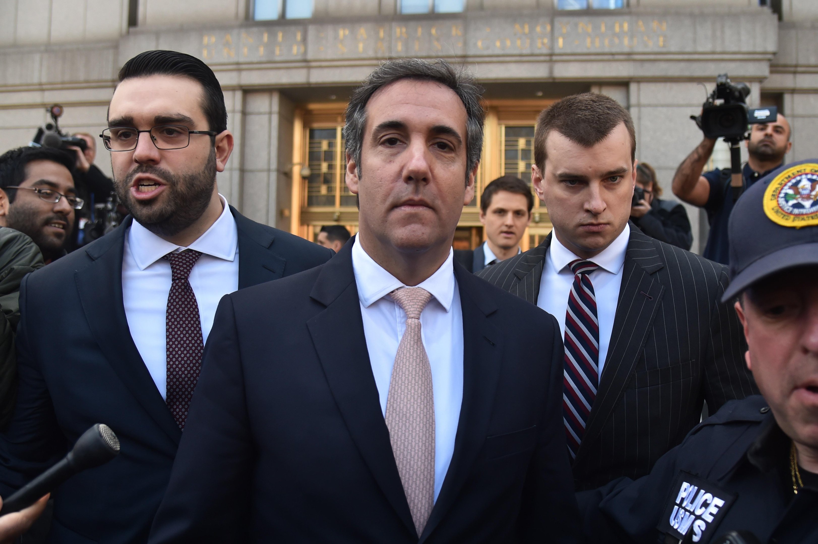 Michael Cohen alegou que n&atilde;o poderia depor pois responde a outro processo aberto em Nova Iorque