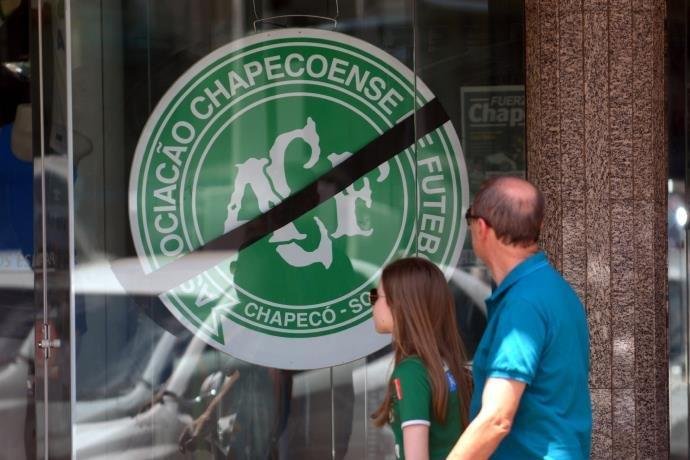 Funda&ccedil;&atilde;o e doa&ccedil;&atilde;o de multa podem ajudar fam&iacute;lias das v&iacute;timas da Chapecoense