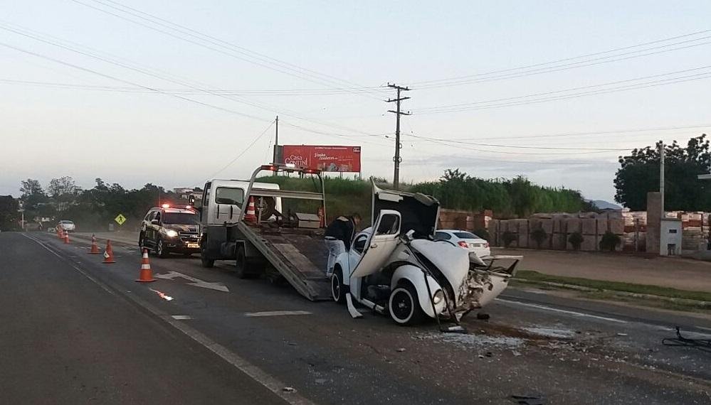 Fusca colidiu com um Astra na manh&atilde; deste s&aacute;bado em Lajeado