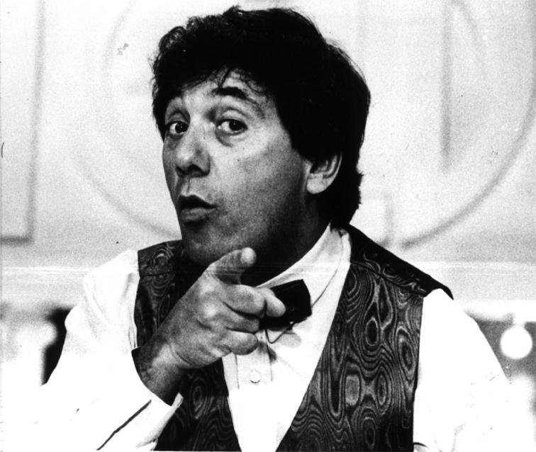 Ator Agildo Ribeiro morre aos 86 anos no Rio de Janeiro