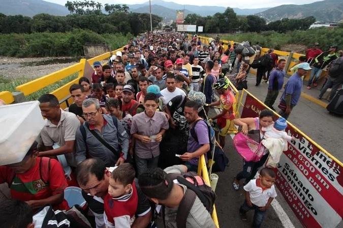 Situa&ccedil;&atilde;o de venezuelanos em Porto Alegre gera rede de solidariedade