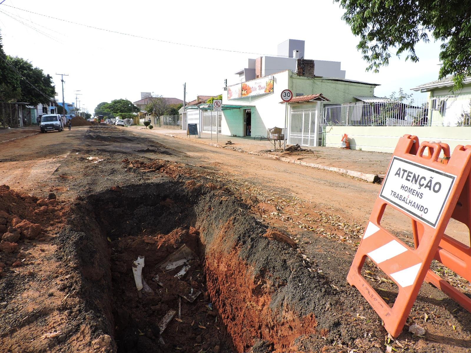 Os trabalhos na rede pluvial busca evitar cheias