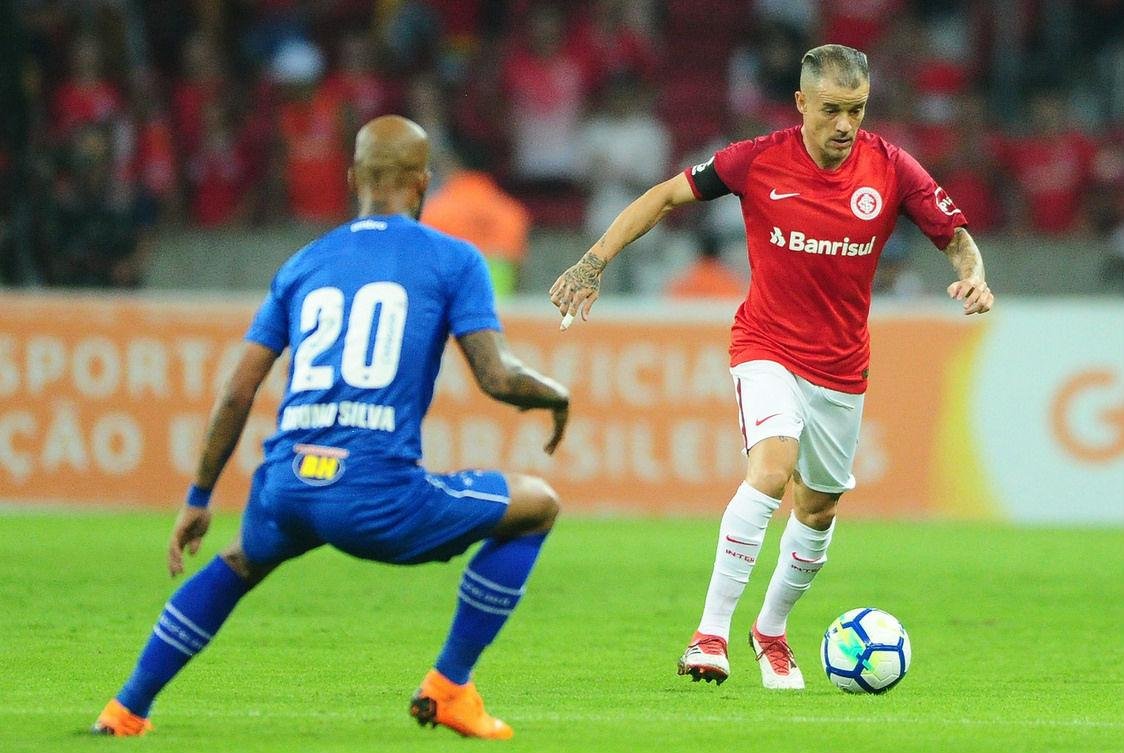 Segundo Odair, at&eacute; mesmo a posi&ccedil;&atilde;o em que D&acute;Alessandro ir&aacute; atuar est&aacute; indefinida