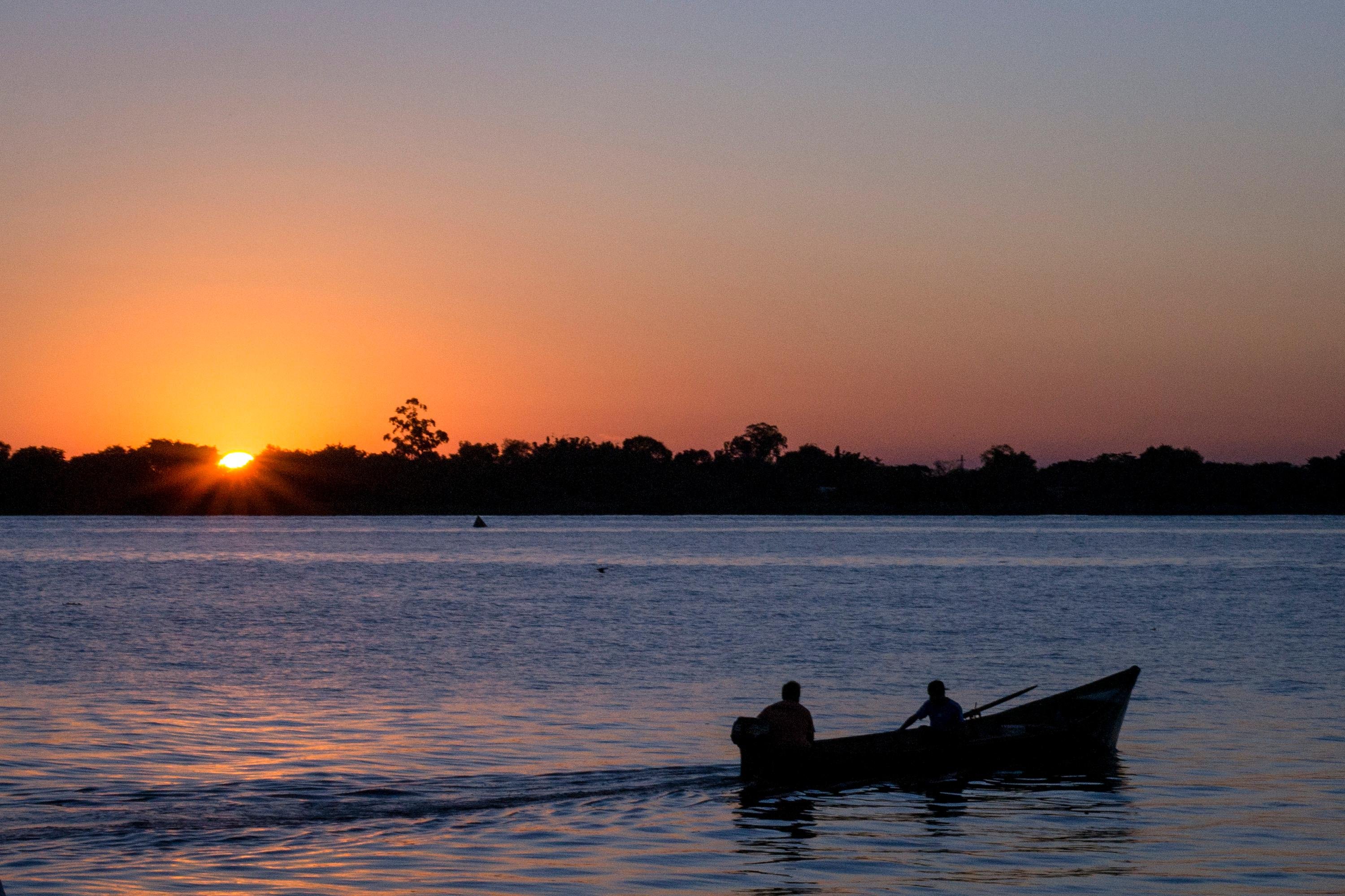 Porto Alegre ter&aacute; m&aacute;xima de 30&deg;C neste s&aacute;bado