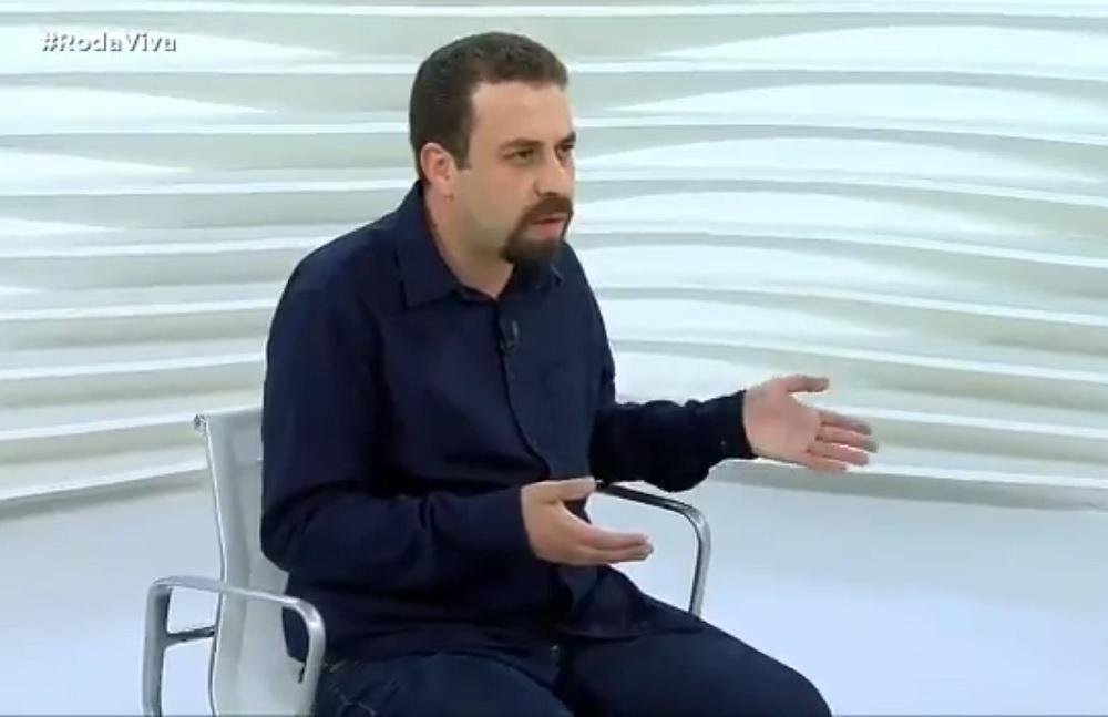 Pr&eacute;-candidato do PSol relatou que Brasil andou 50 anos para tr&aacute;s em entrevista ao Roda Viva