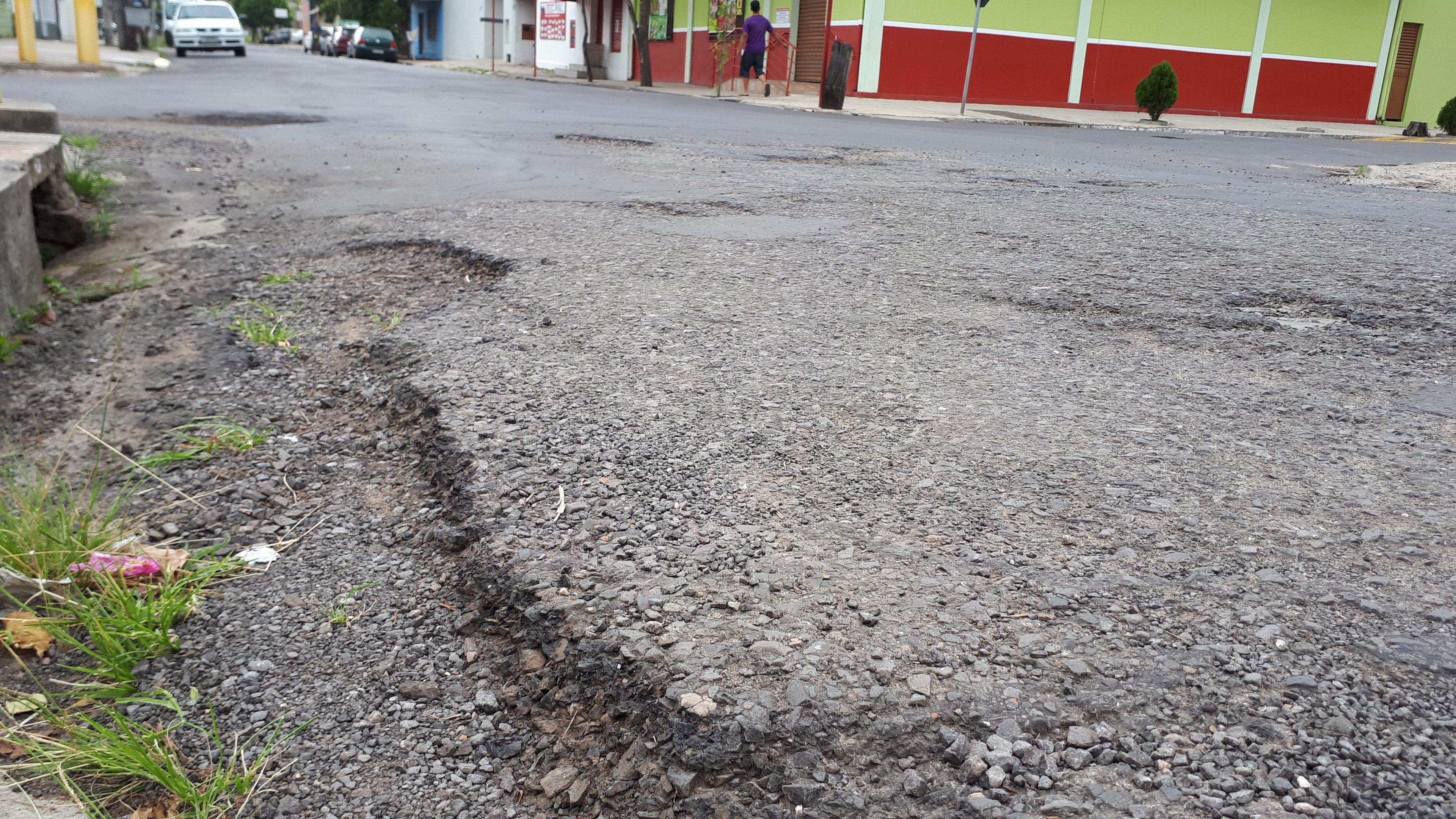 A falta de reparos &eacute; motivo de reclama&ccedil;&atilde;o de moradores
