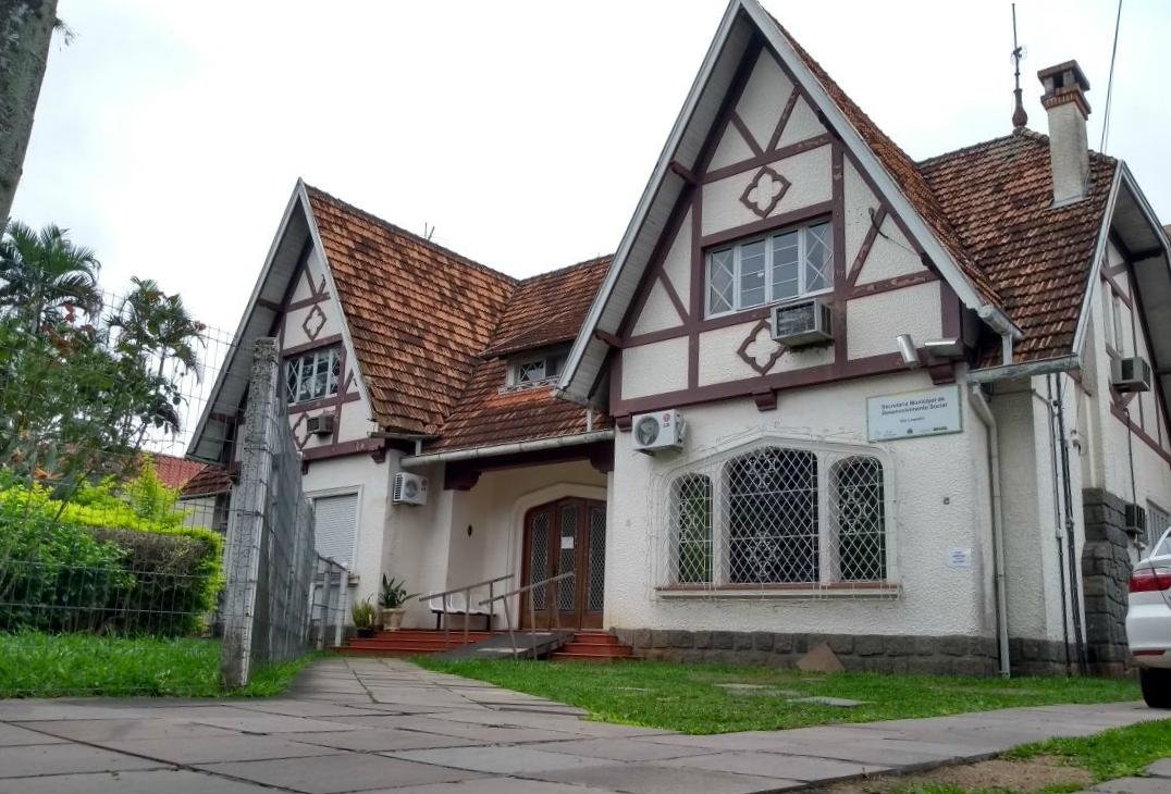 Atualmente a casa serve de sede para a Secretaria de Desenvolvimento Social