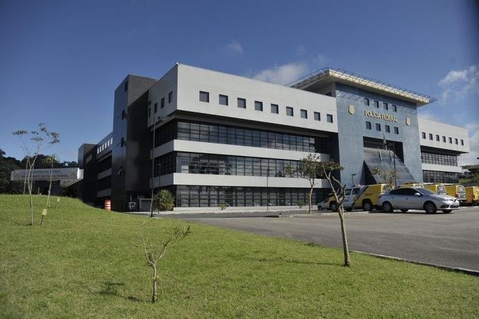 Prefeito de Curitiba pede interven&ccedil;&atilde;o da Justi&ccedil;a contra vig&iacute;lia pr&oacute;-Lula