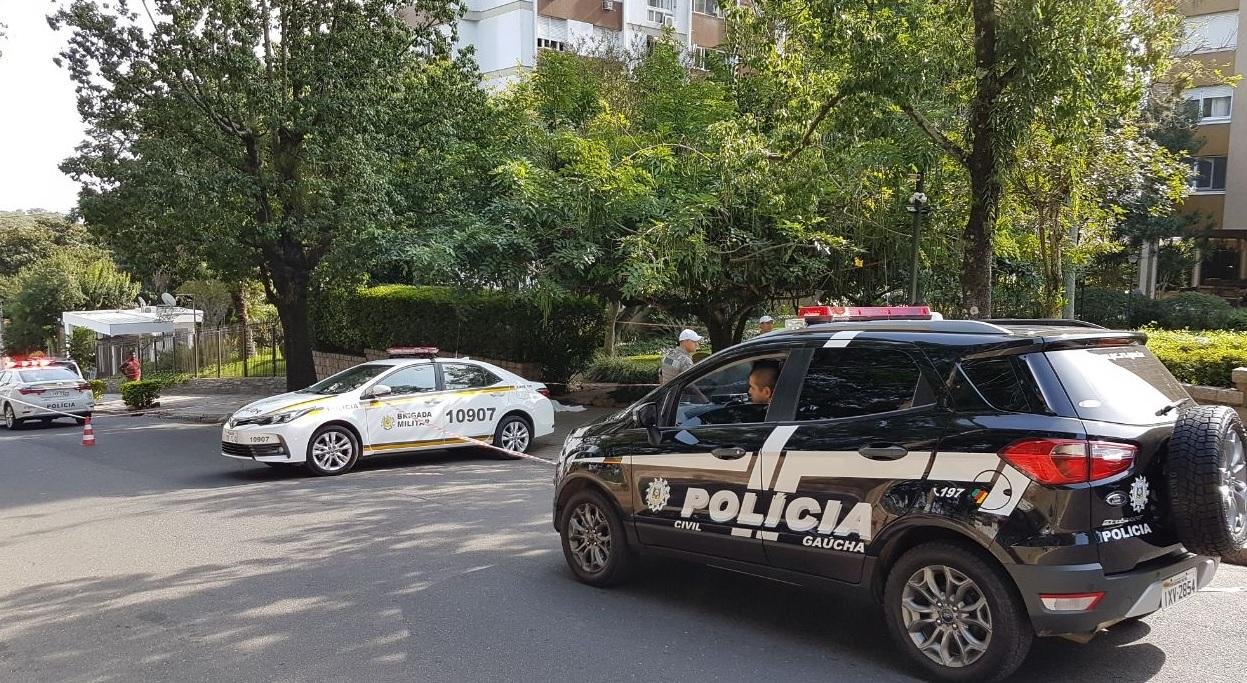 Homem &eacute; morto a tiros no bairro Menino Deus, em Porto Alegre 