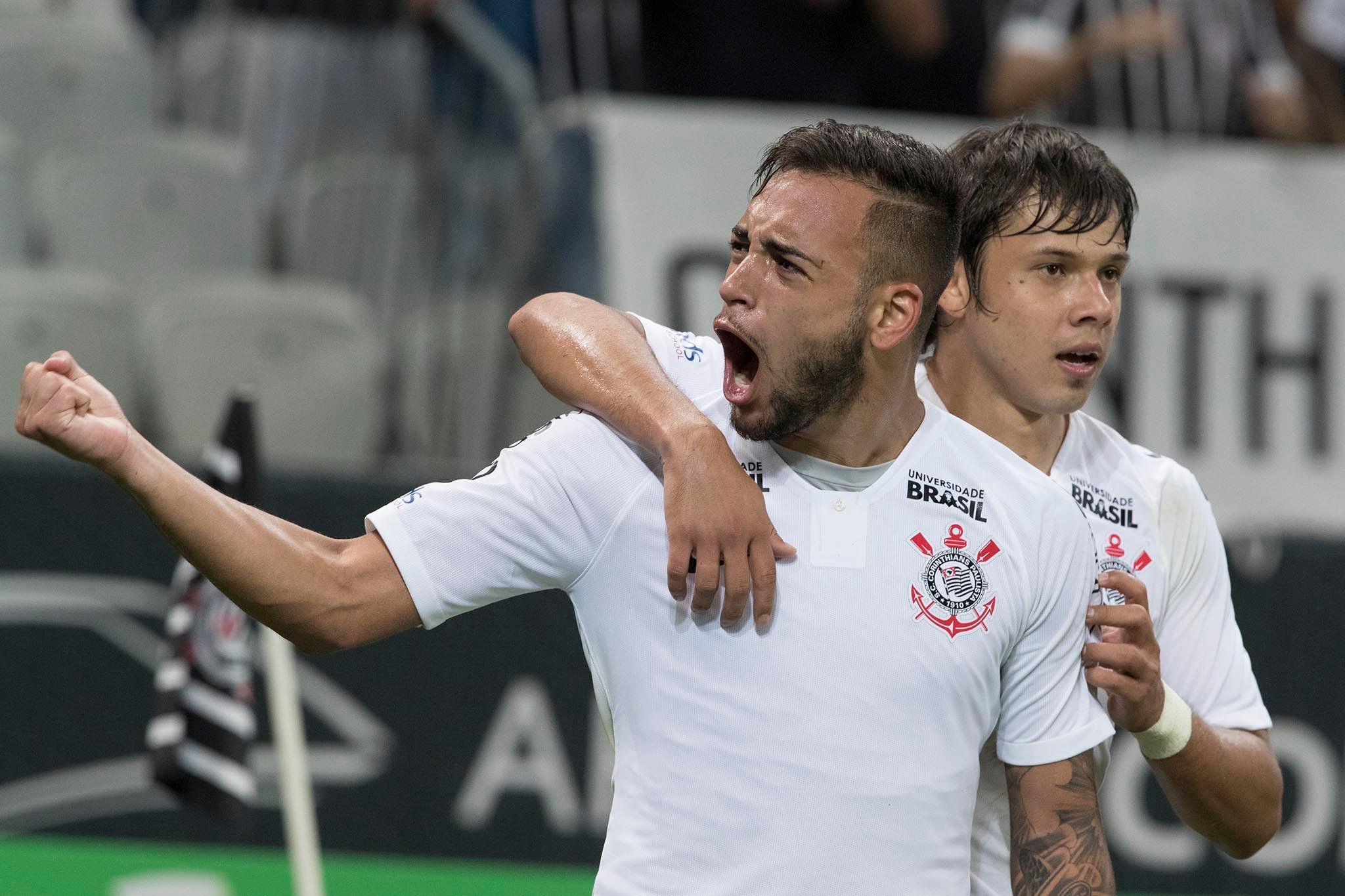 Resultado d&aacute; moral para cl&aacute;ssico contra o Palmeiras no Brasileir&atilde;o