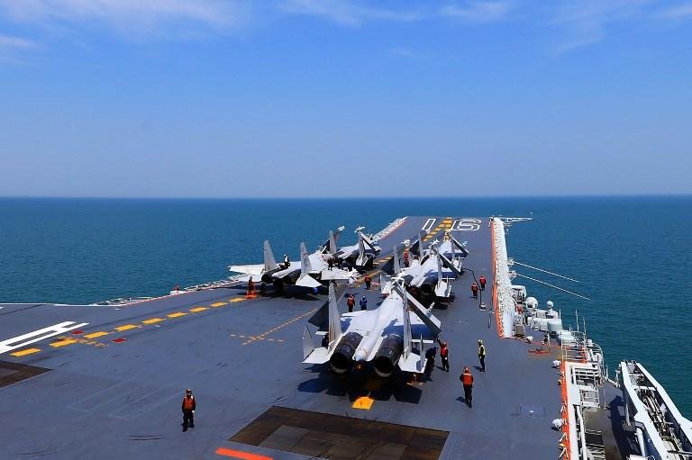 Marinha de guerra americana envia regularmente navios &agrave; regi&atilde;o