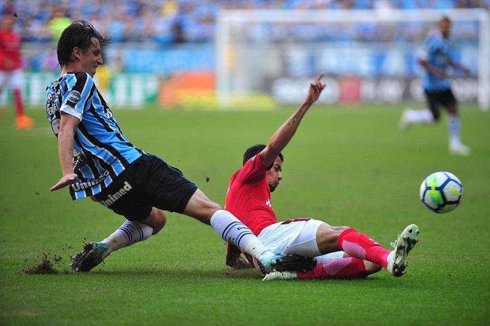 Tricolor teve mais chances e reclama de p&ecirc;naltis n&atilde;o marcados na Arena