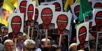 Visita de Erdogan gera protestos em Londres