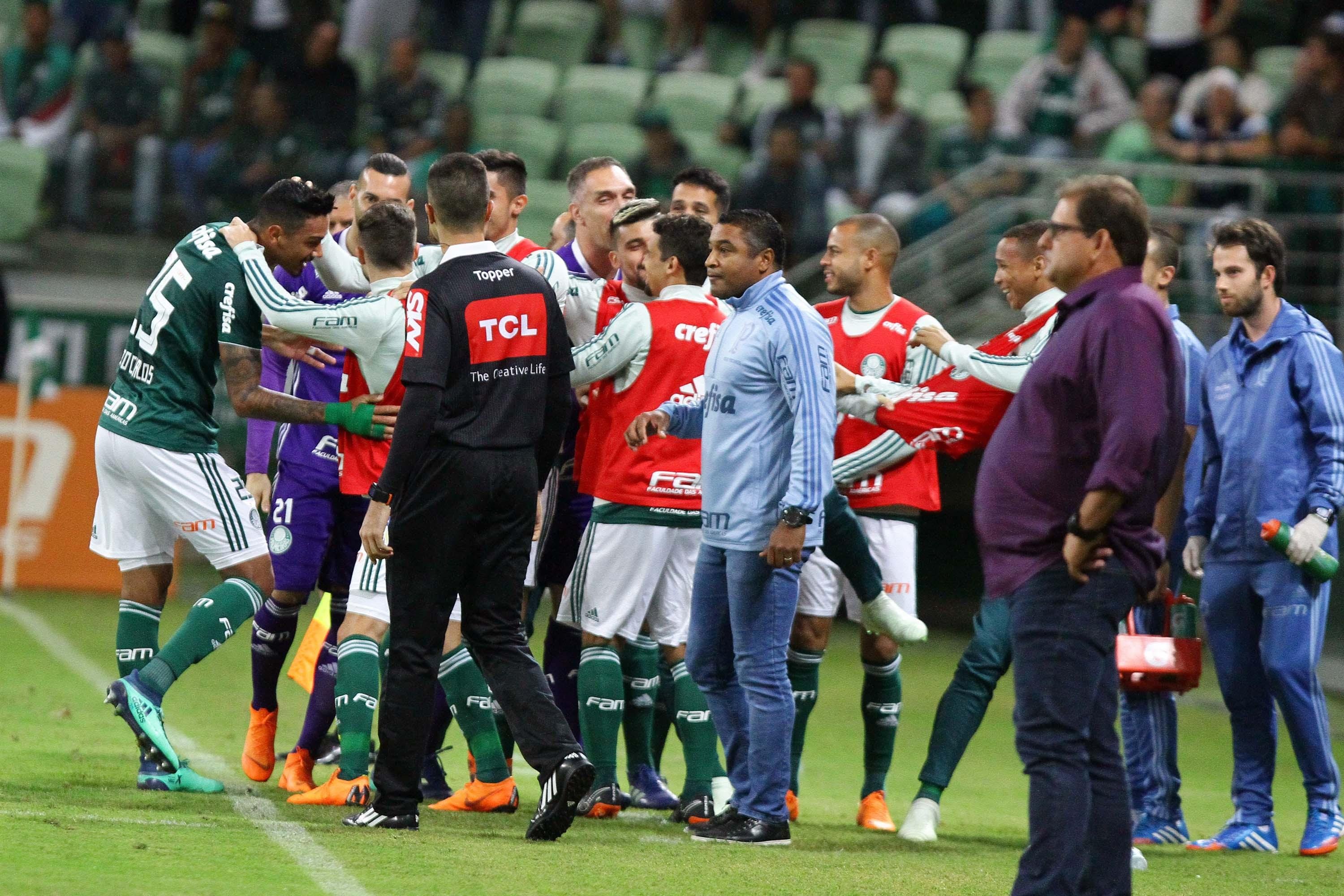 Palmeiras fez 3 a 0 no Bahia ainda no primeiro tempo