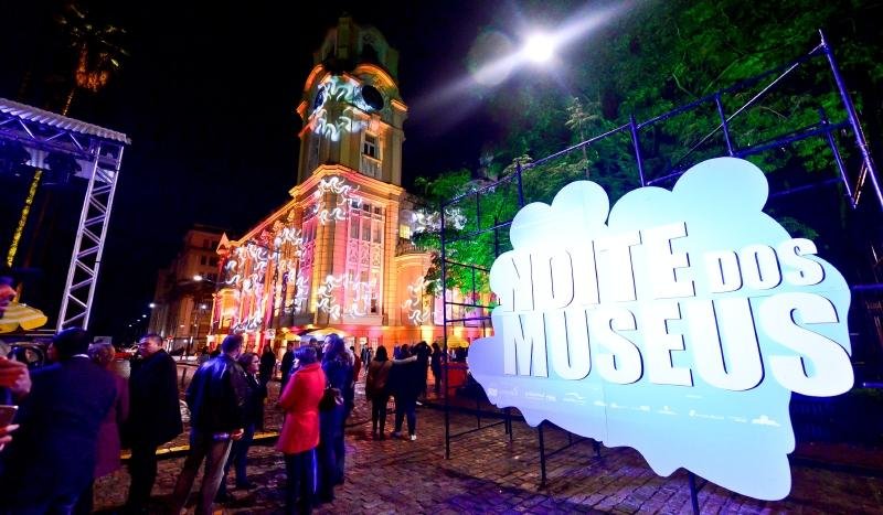 Noite dos Museus tem participa&ccedil;&atilde;o intensa apesar da chuva 
