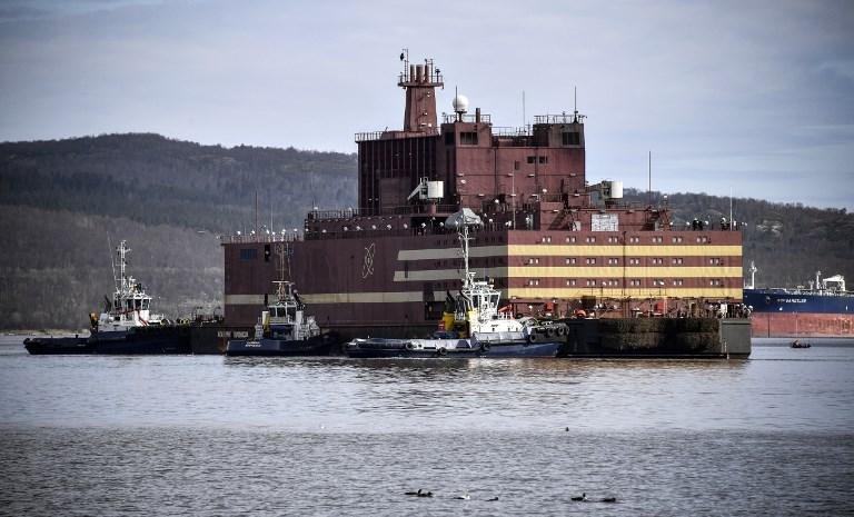 R&uacute;ssia apresenta a primeira central nuclear flutuante do mundo