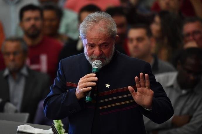 Informa&ccedil;&atilde;o foi divulgada por deputado petista que visitou ex-presidente, em Curitiba