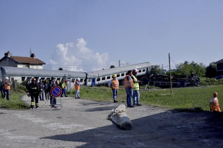 Dois mortos e v&aacute;rios feridos em descarrilamento de trem na It&aacute;lia 