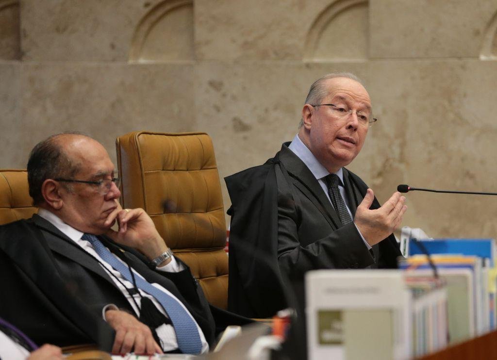 Gilmar Mendes e Celso de Mello n&atilde;o perceberam que microfone estava ligado durante conversa
