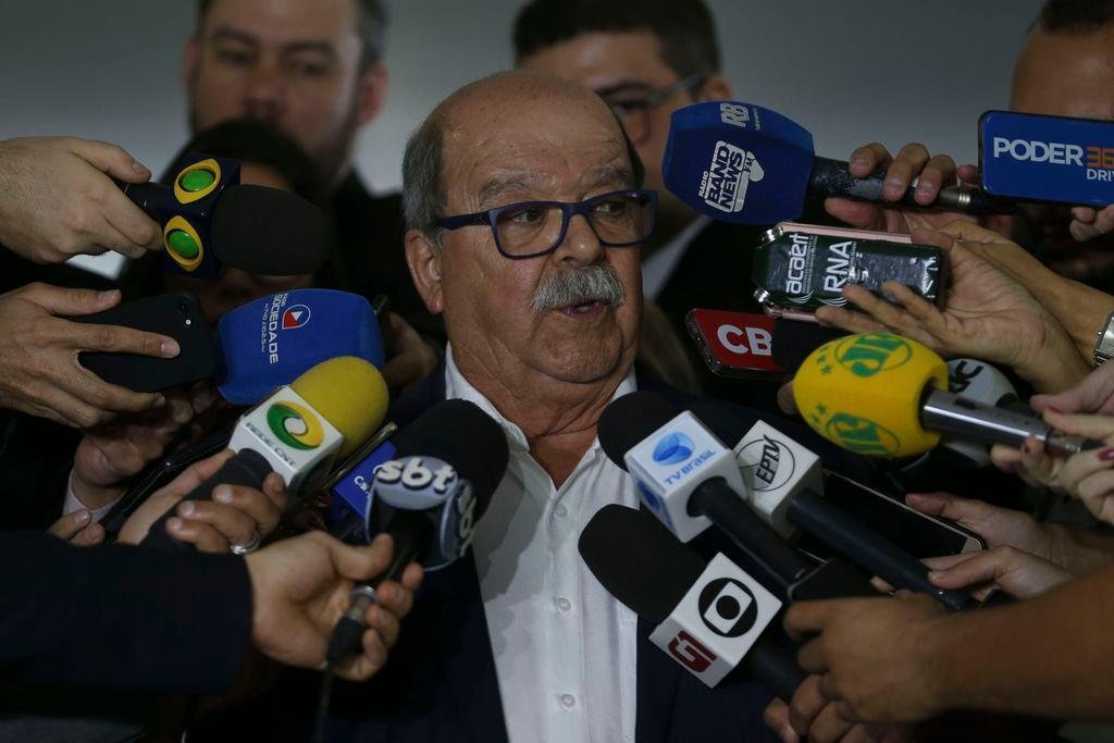 Presidente da Abcam disse que s&oacute; haver&aacute; acordo quando problema dos impostos do diesel for resolvido