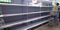 Algumas prateleiras de supermercados de Porto Alegre estavam vazias na tarde de quinta-feira