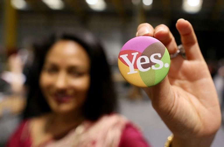 Premi&ecirc; irland&ecirc;s celebra "revolu&ccedil;&atilde;o tranquila" no "sim" ao aborto