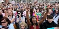 Mais de 66% dos irlandeses votam a favor do direito ao aborto