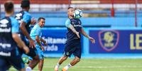 Everton retorna ao time do Grêmio em Fortaleza