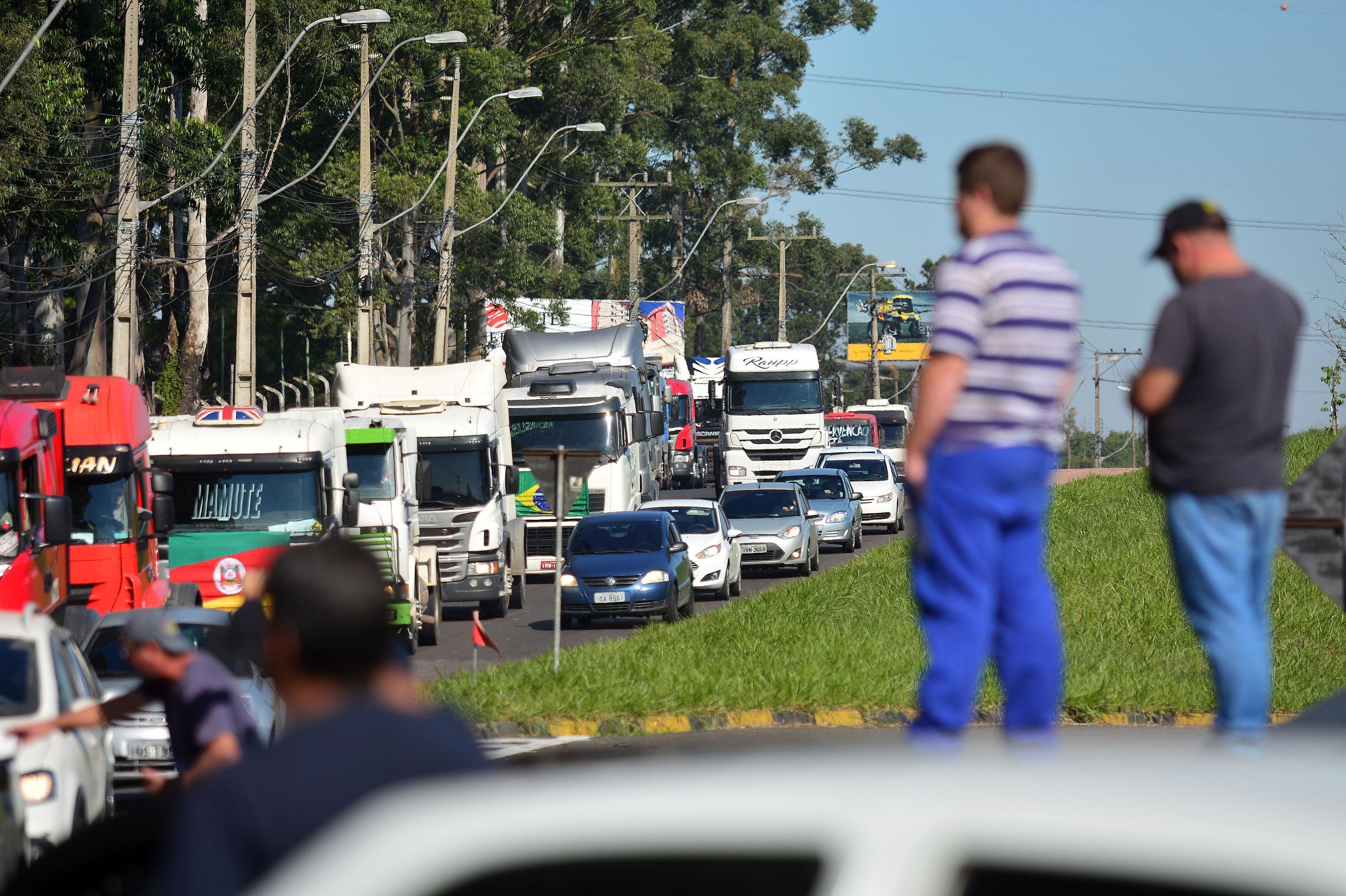 Cade inclui principais l&iacute;deres dos caminhoneiros em investiga&ccedil;&atilde;o