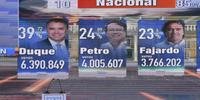 Conservador e ex-guerrillheiro disputam em junho 2º turno na Colômbia