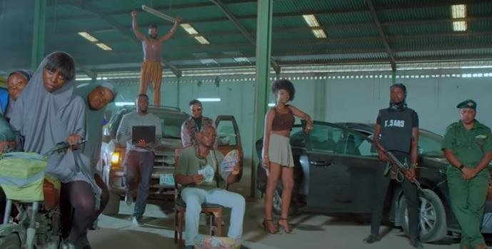 Cantor tamb&eacute;m usou m&uacute;sica para criticar viol&ecirc;ncia e pol&iacute;tica da Nig&eacute;ria